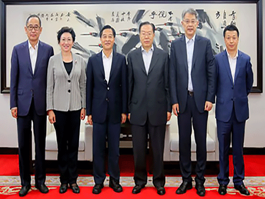 中国旅游集团与招商局集团举行会谈落实战略合作协议