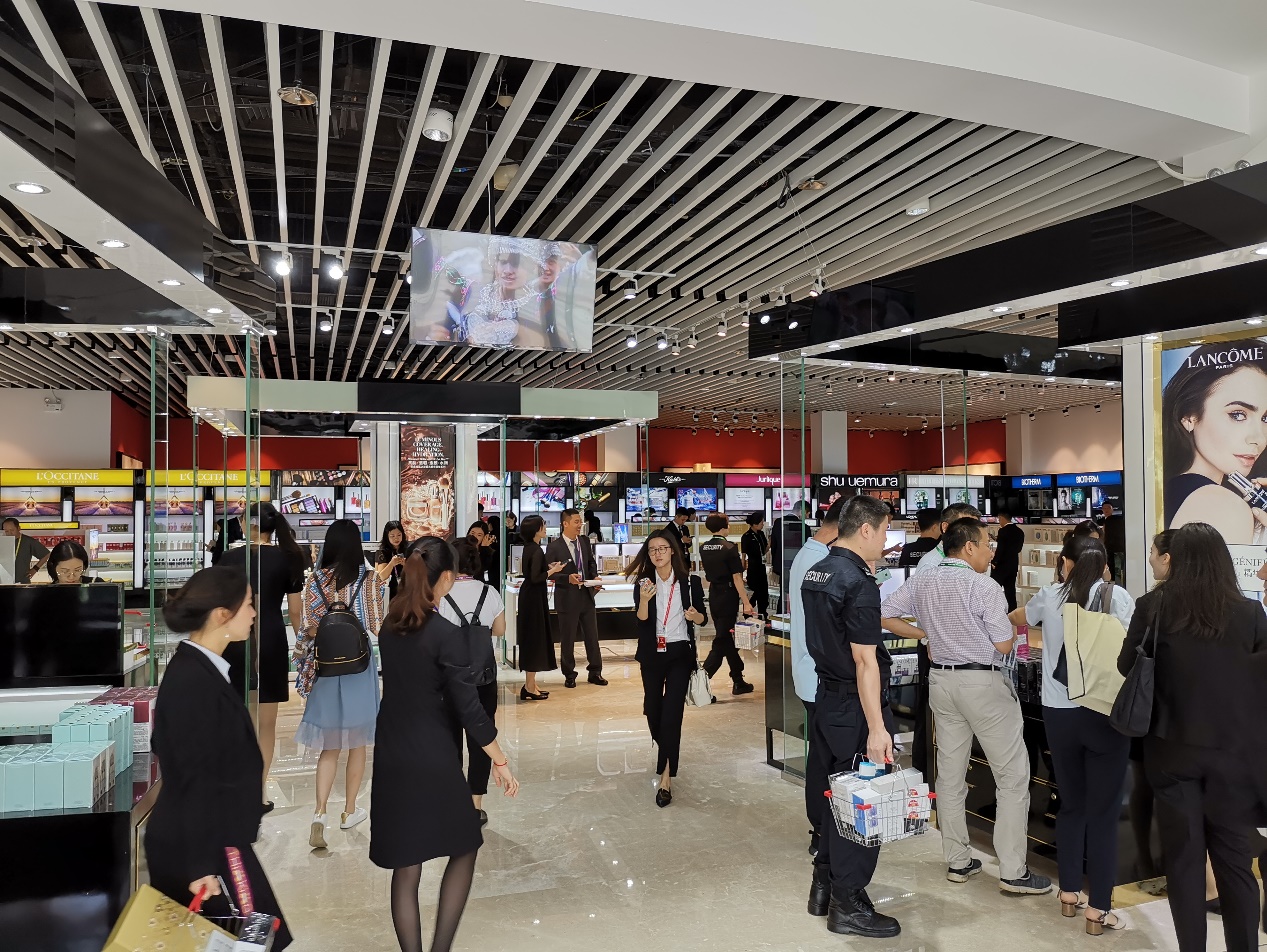 博鳌亚洲论坛期间狗万MAX官方网站博鳌免税店销售火爆